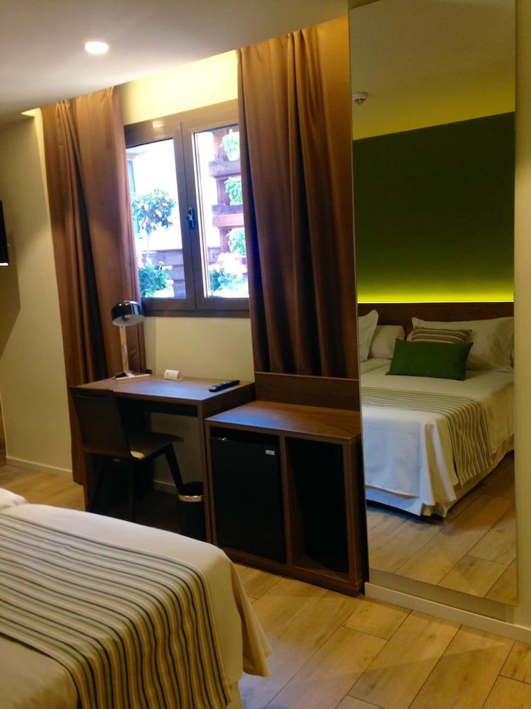 Hotel Venta Baños 16/50