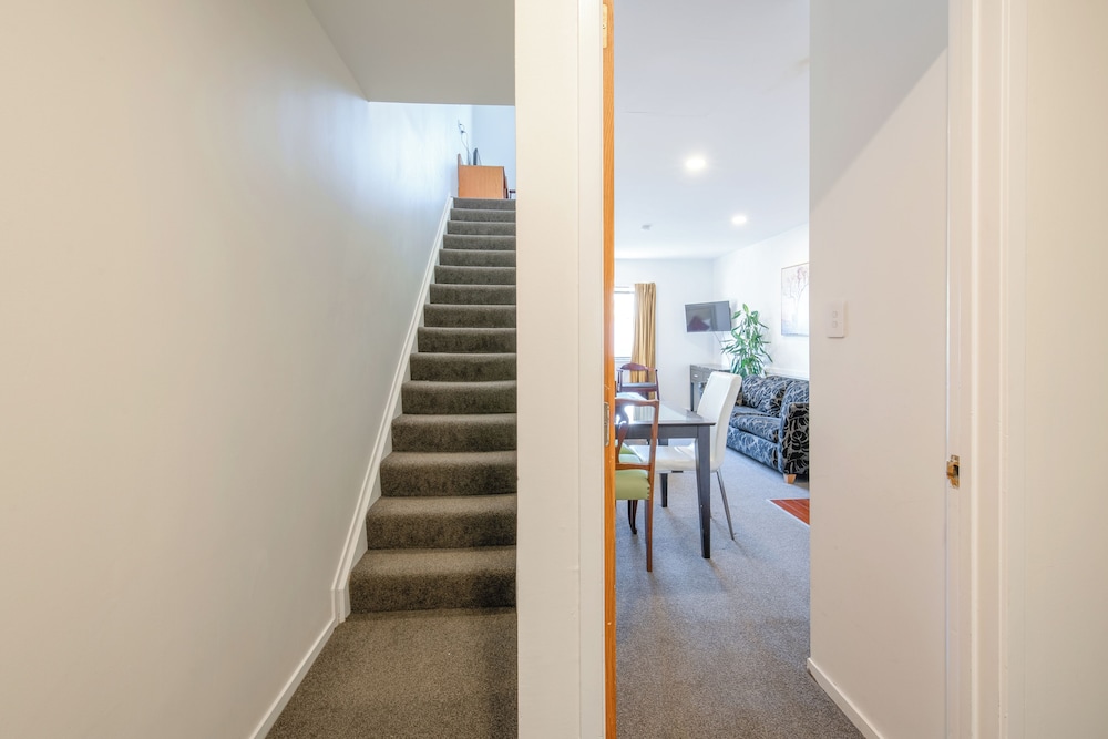 AUCKLAND NEWMARKET MOTEL 28/44