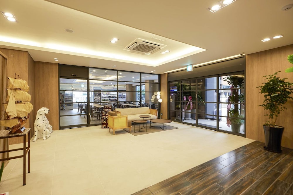 Browndot Hotel Suwon City Hall 25/37