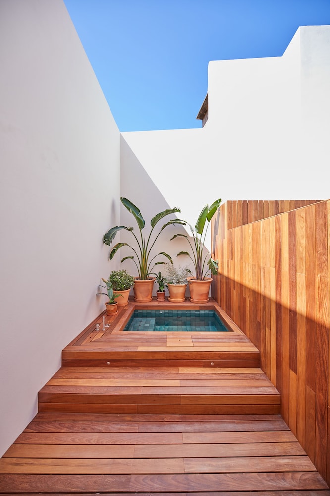 Mon Boutique Hotel 36/64