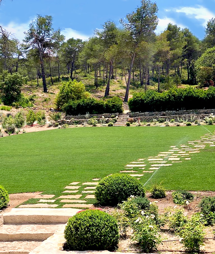 Domaine de Valmouriane 32/46