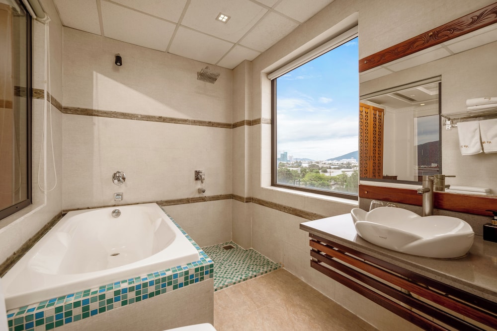 A9 Beach Hotel Da Nang 46/50