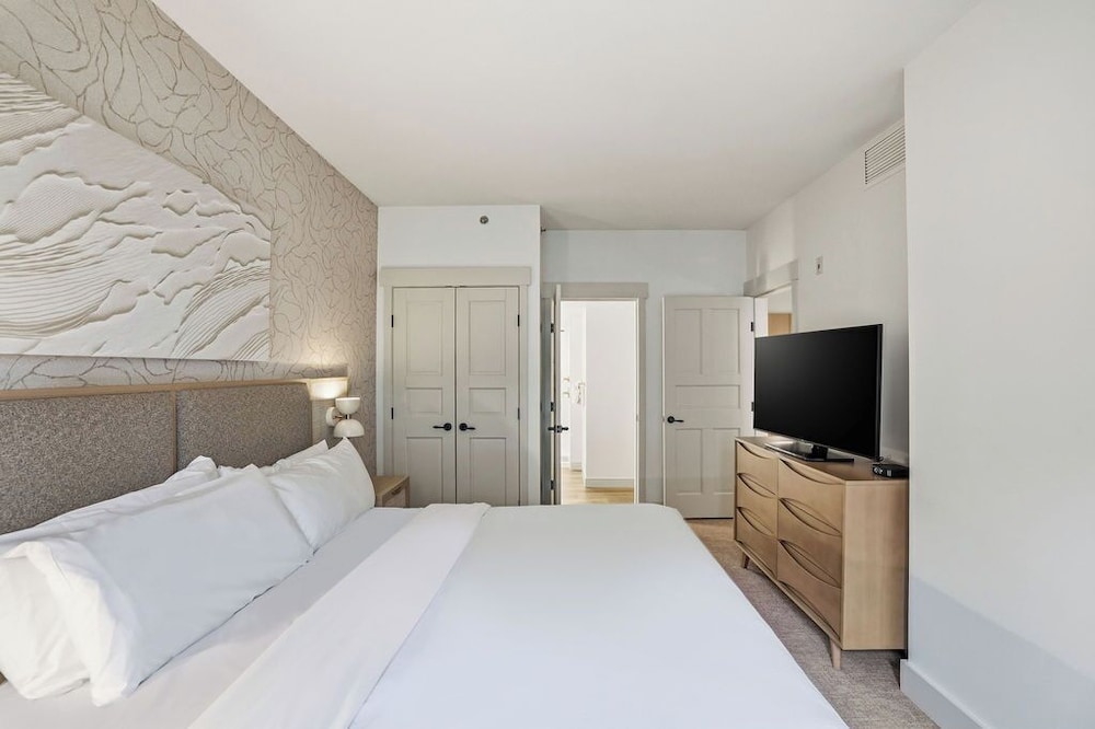 Blue Mountain Resort Mosaic Suites 14/50