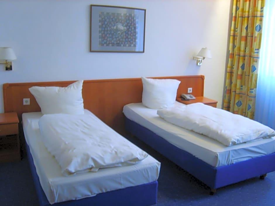 Hotel Vier Jahreszeiten 16/36