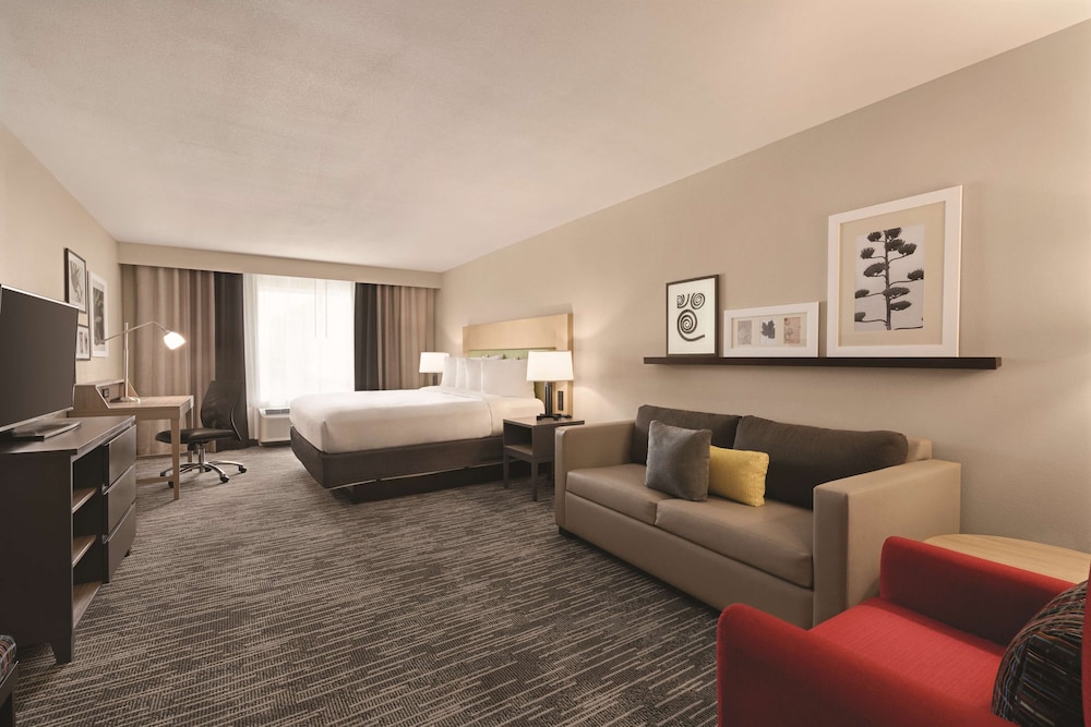 Country Inn & Suites by Radisson, Savannah Midtown, GA 25/39