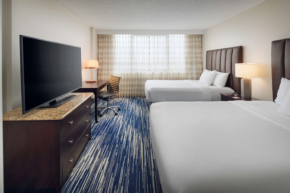 Suite, 2 Queen Beds
