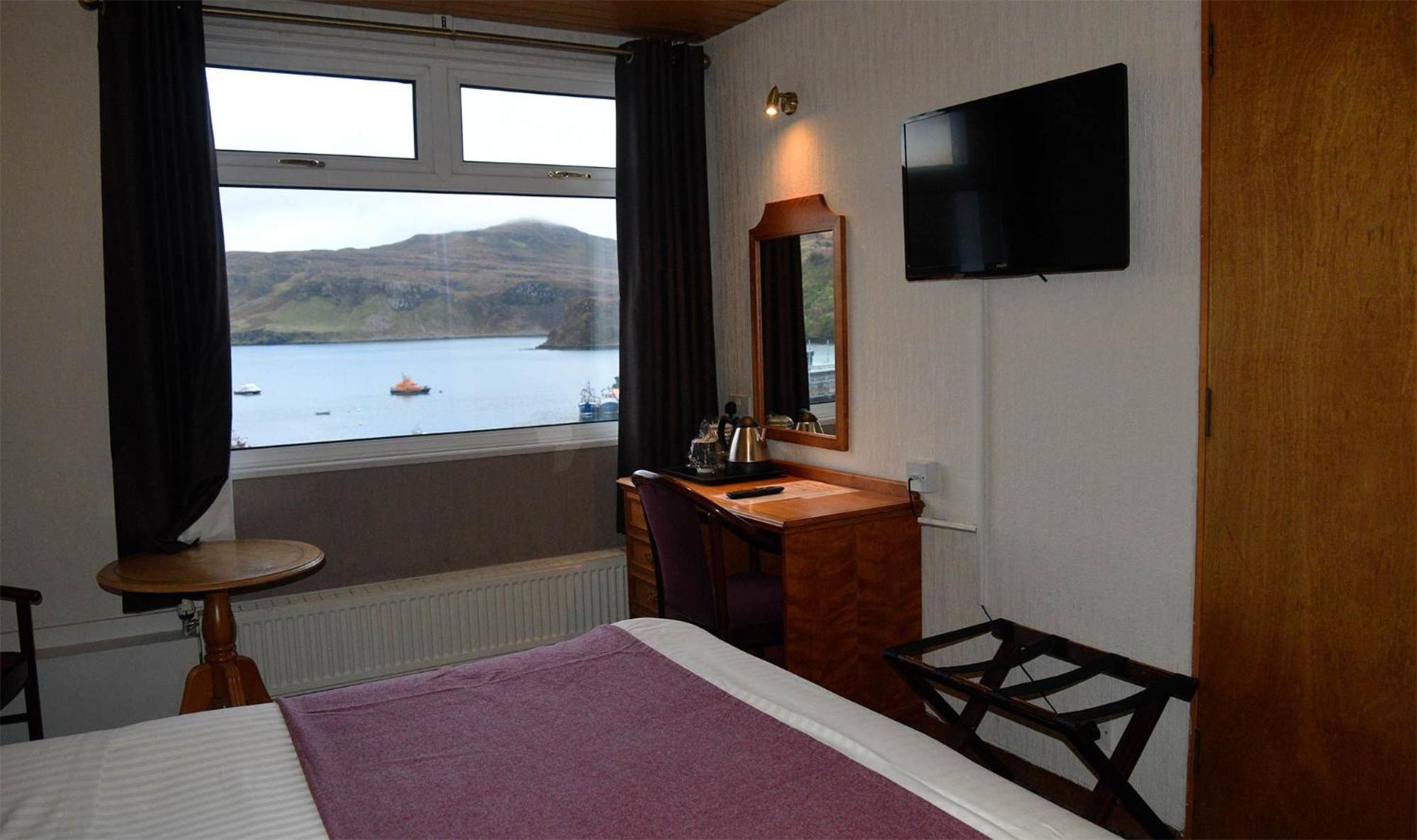 The Royal Hotel, Portree 44/55
