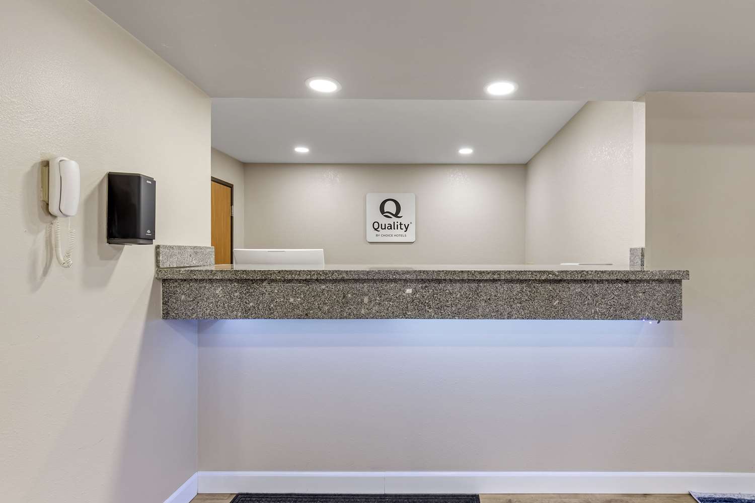 Quality Inn Indianola, IA 2/9