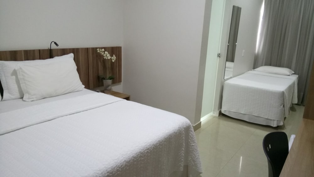 HORTO HOTEL 13/42