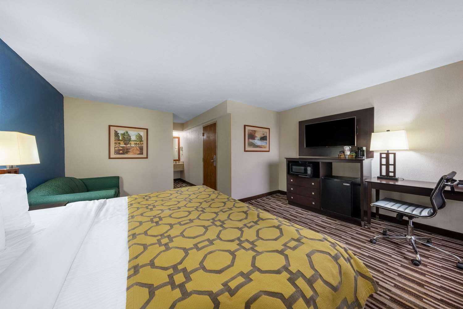 Baymont By Wyndham Springfield South Hwy 65 20/50
