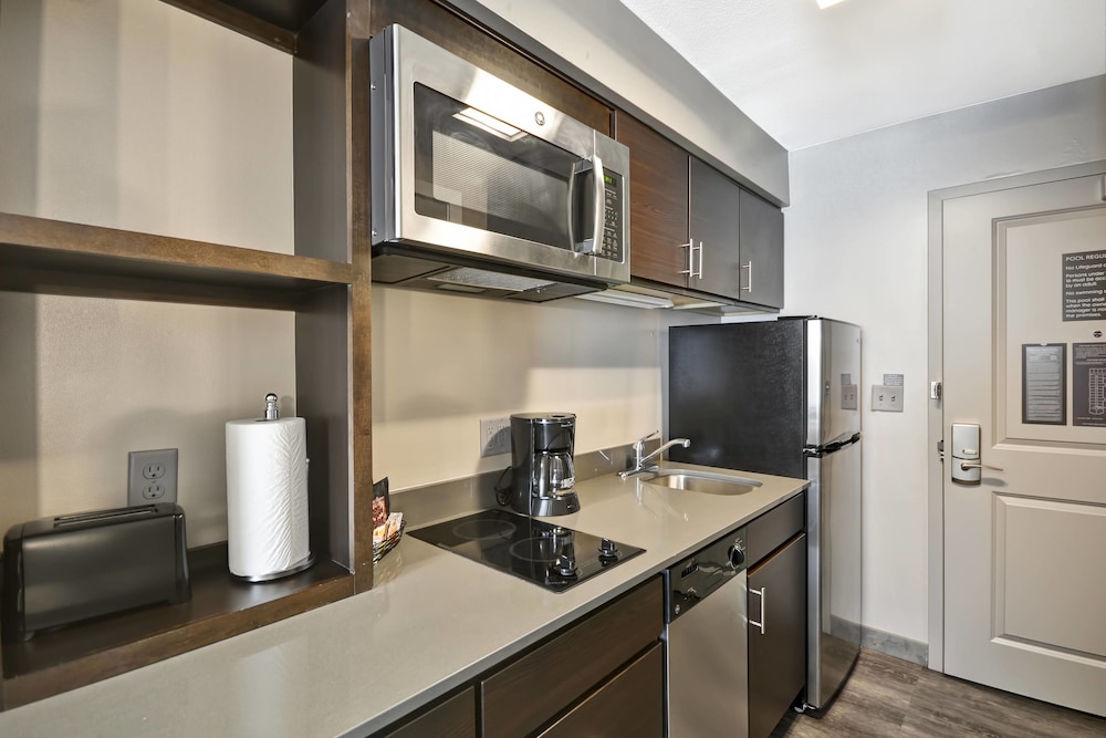 TOWNEPLACE SUITES CRANBURY SOUTH BRUNSWICK 39/50