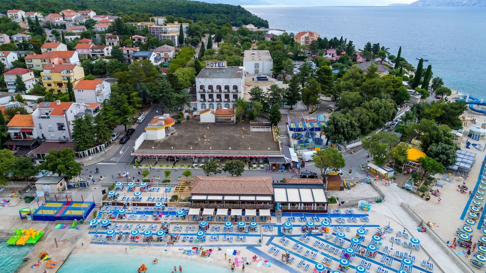 Hotel Slaven 49/65