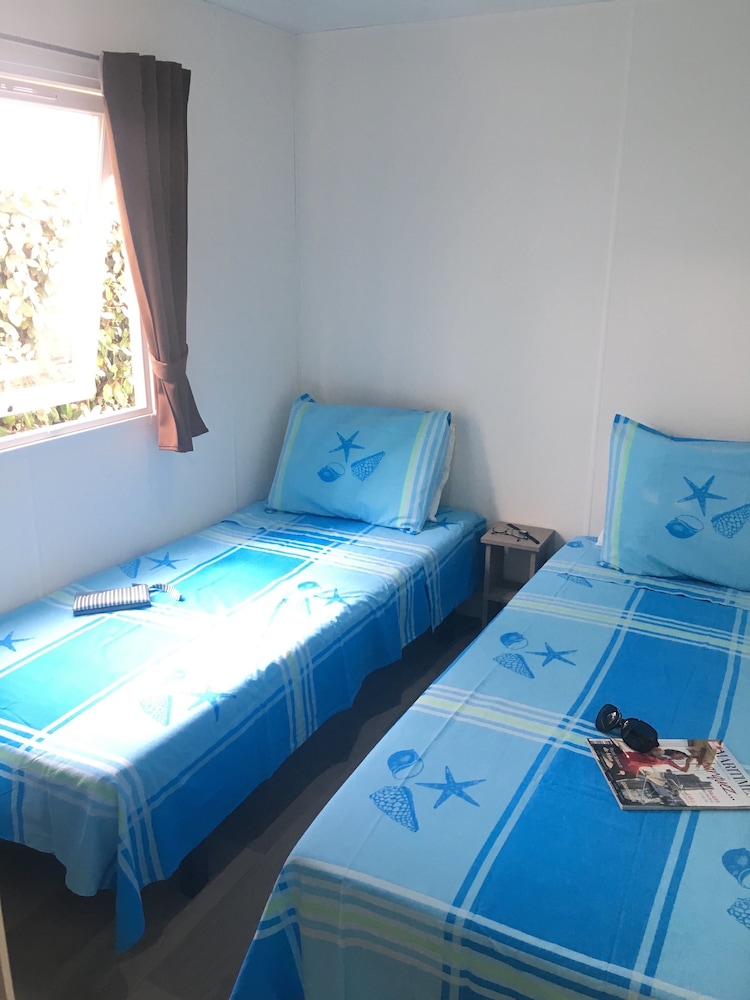 Camping La Pignade 13/50