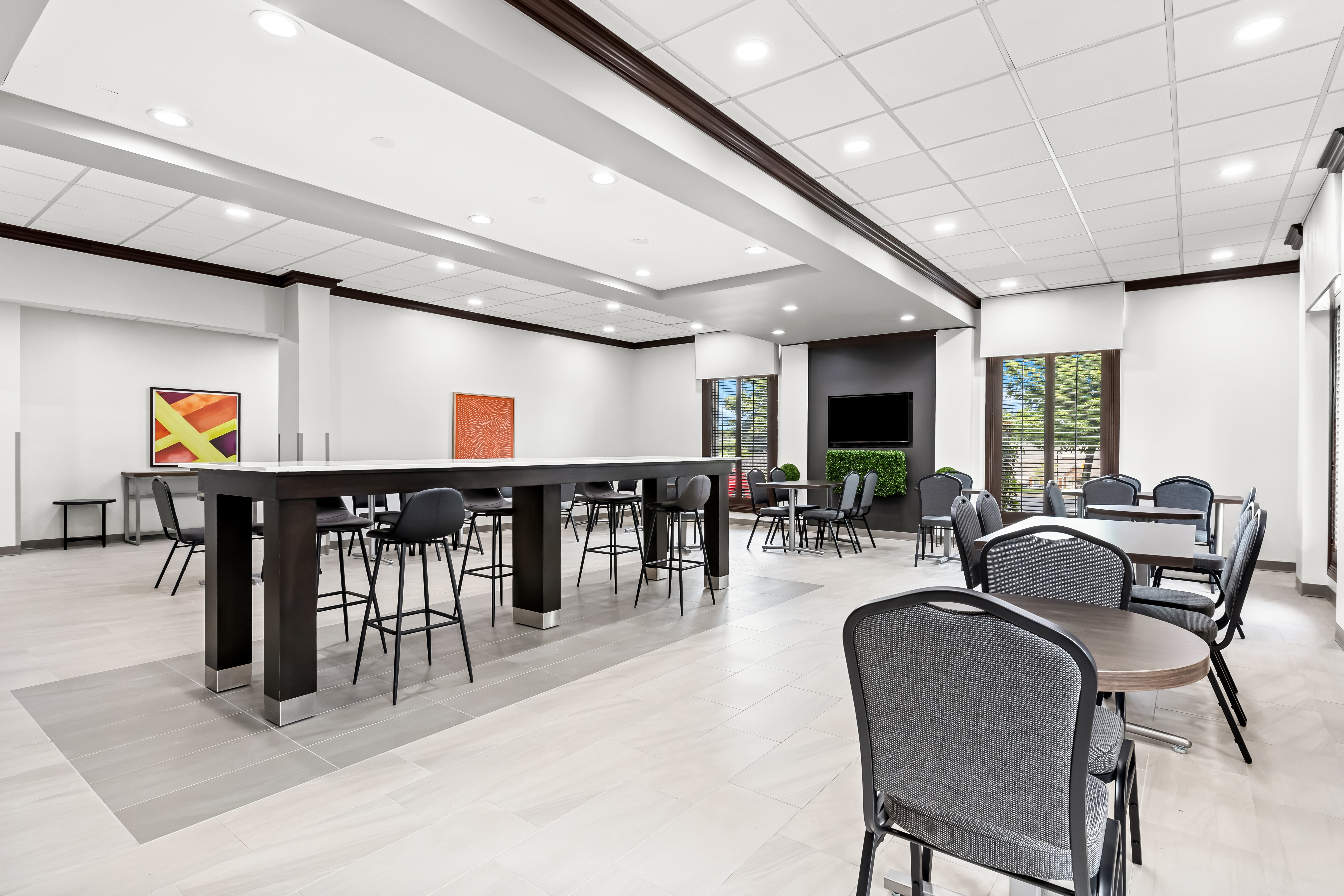 Holiday Inn Express Nashville-Hendersonville 31/41