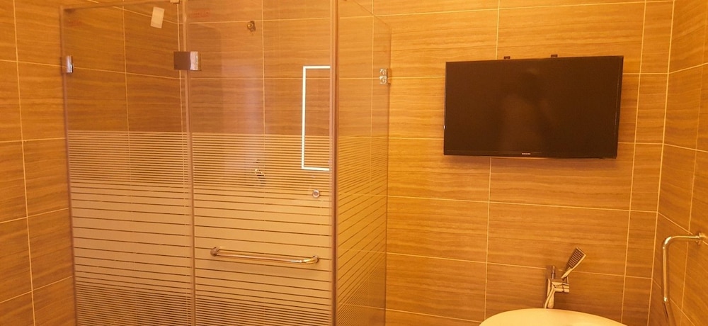 Staywell Hotels 21/34