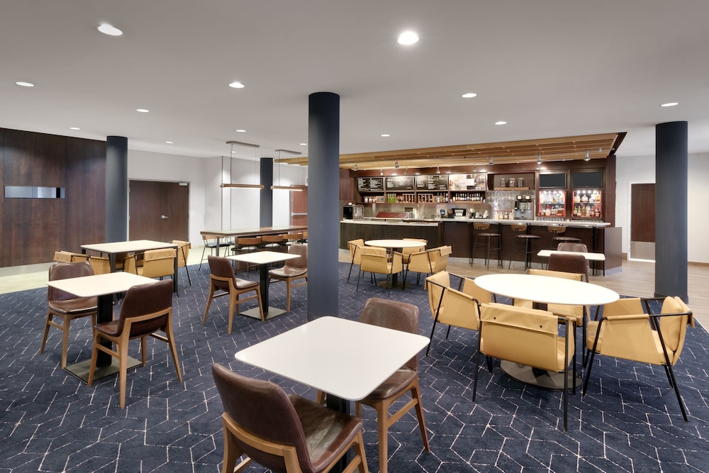 Courtyard Marriott Johnson City 39/59