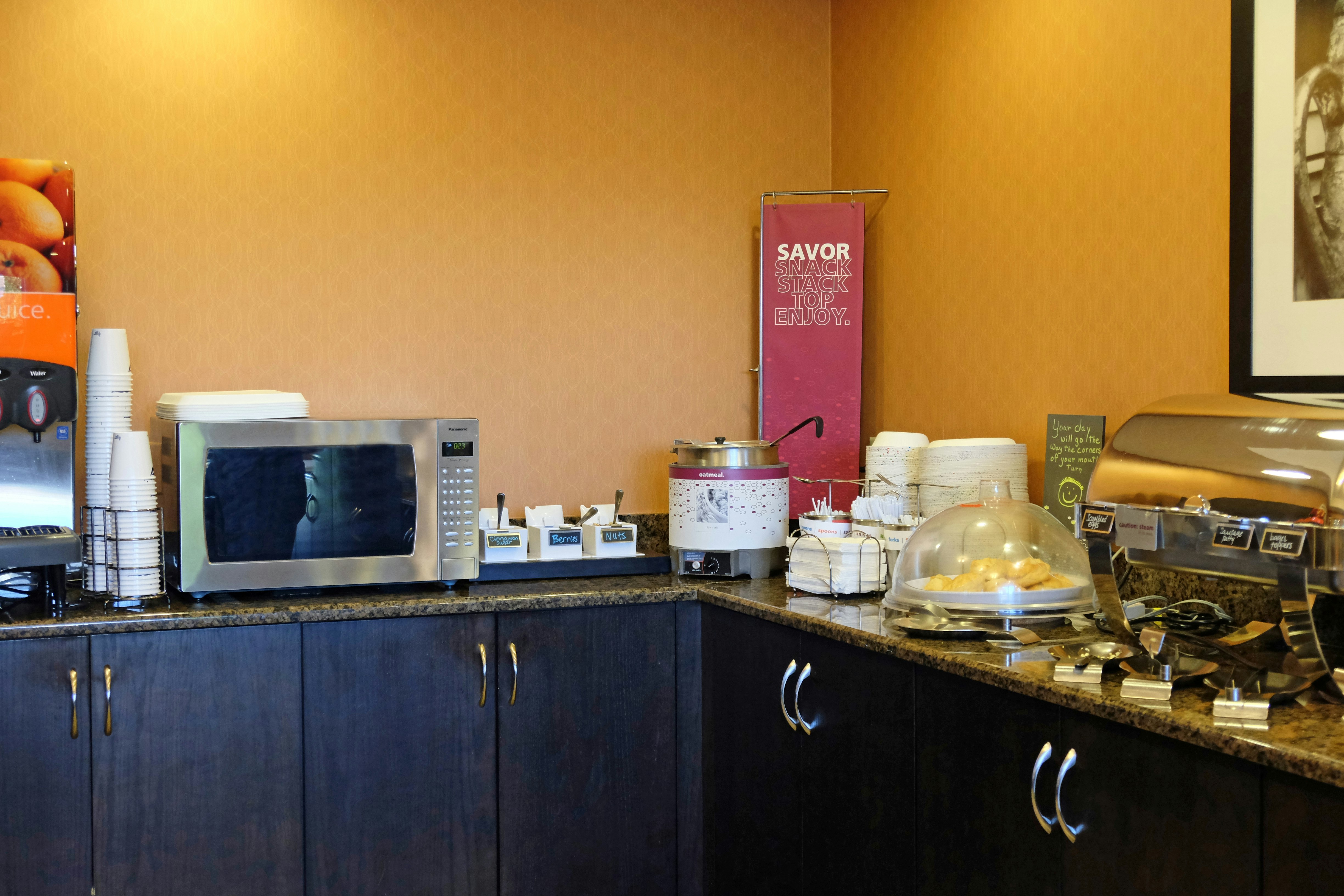Hampton Inn Lima 13/73