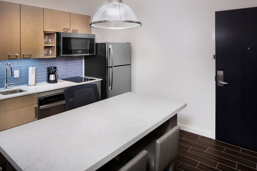 Hyatt House Nashville At Vanderbilt 35/41