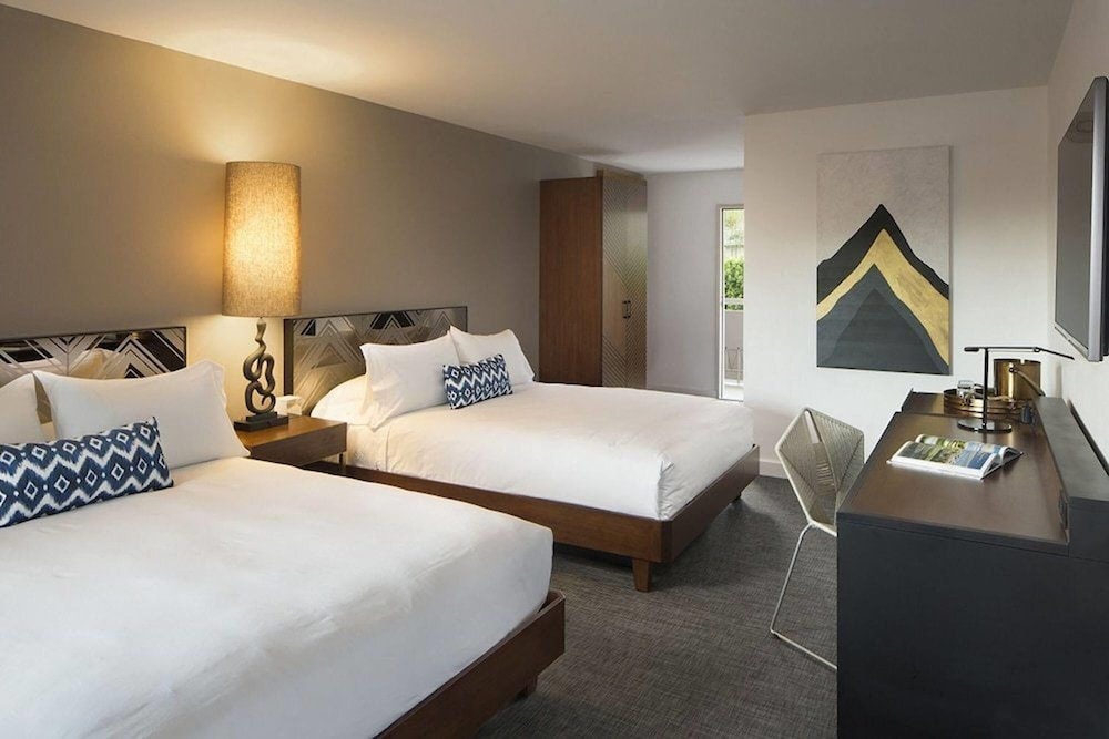 ROOM, 2 QUEEN BEDS