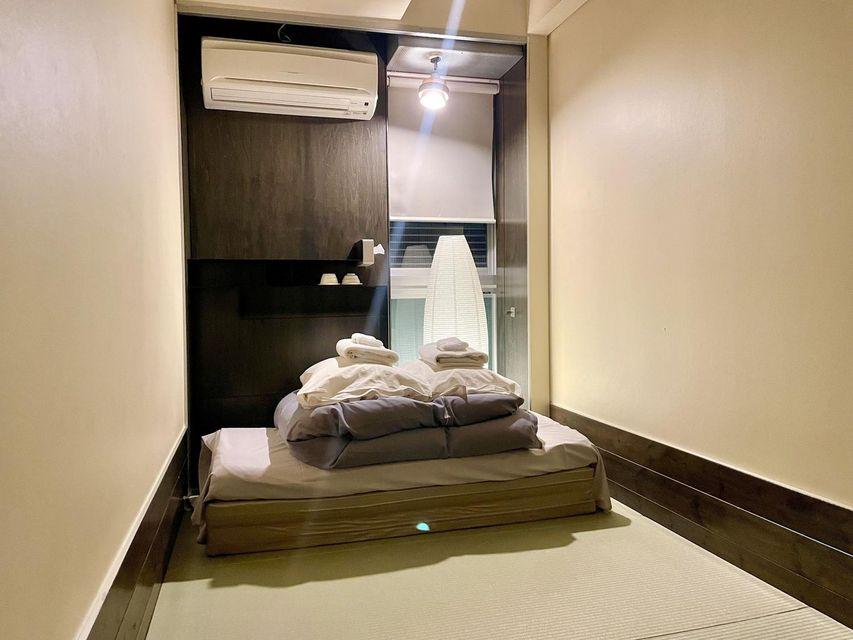 JAPANESE, DOUBLE BED, SHARED BATHROOM