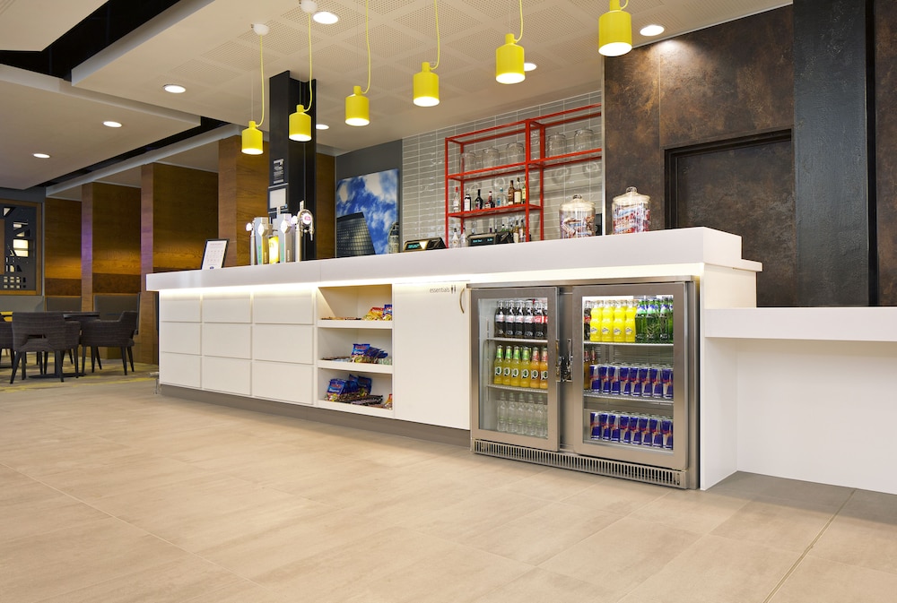 Hampton by Hilton London Docklands 6/26