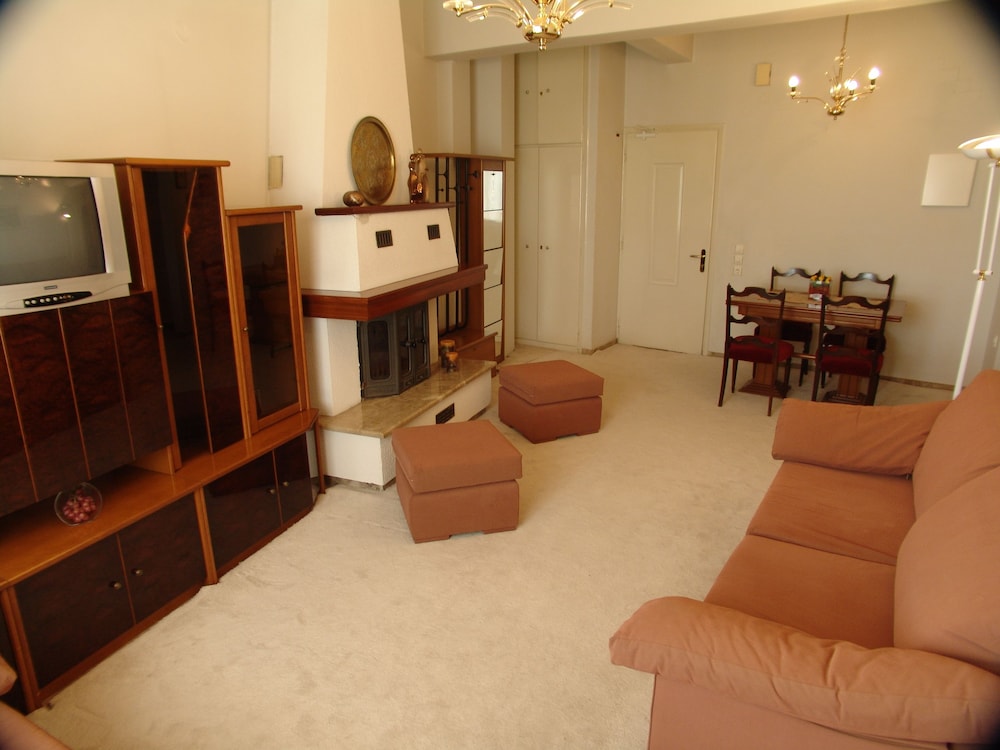 IGNATIA HOTEL 43/66