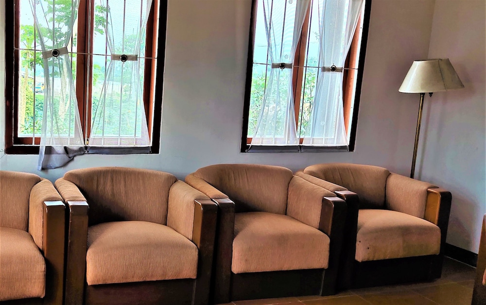 Villa Orange Lembang Pengkolan 18/24