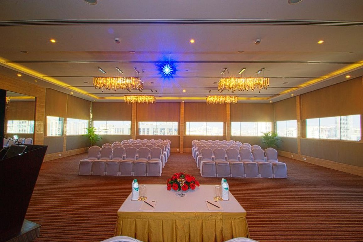 Grand Hometel Malad 21/27