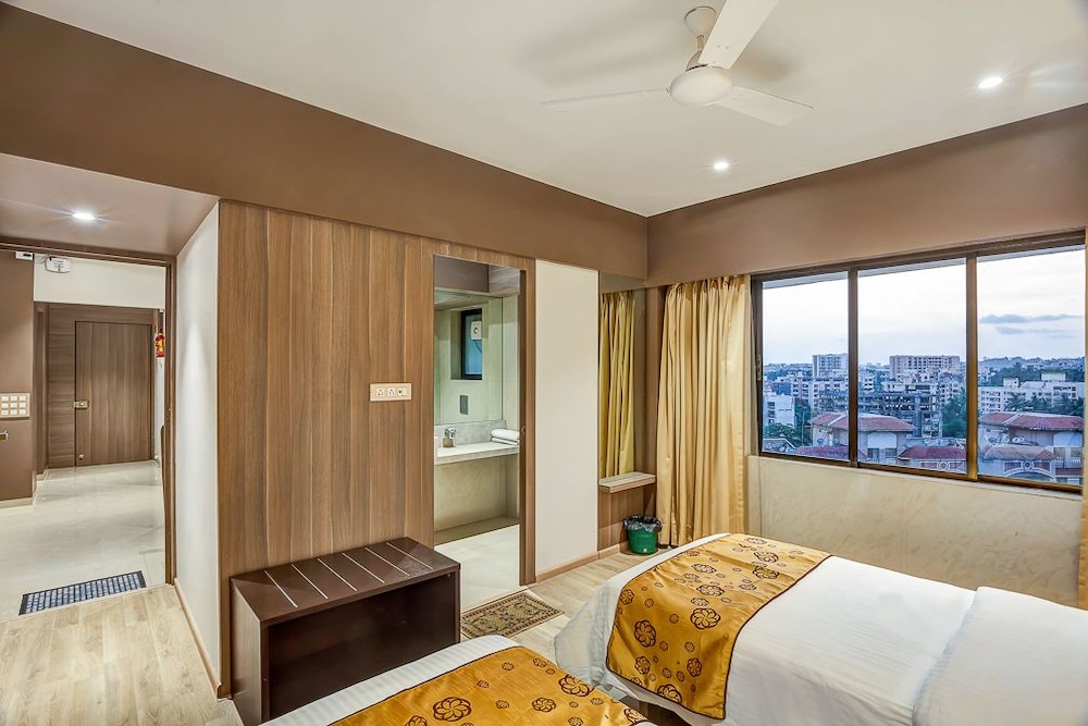 Ashok Deluxe Apartments 9/17
