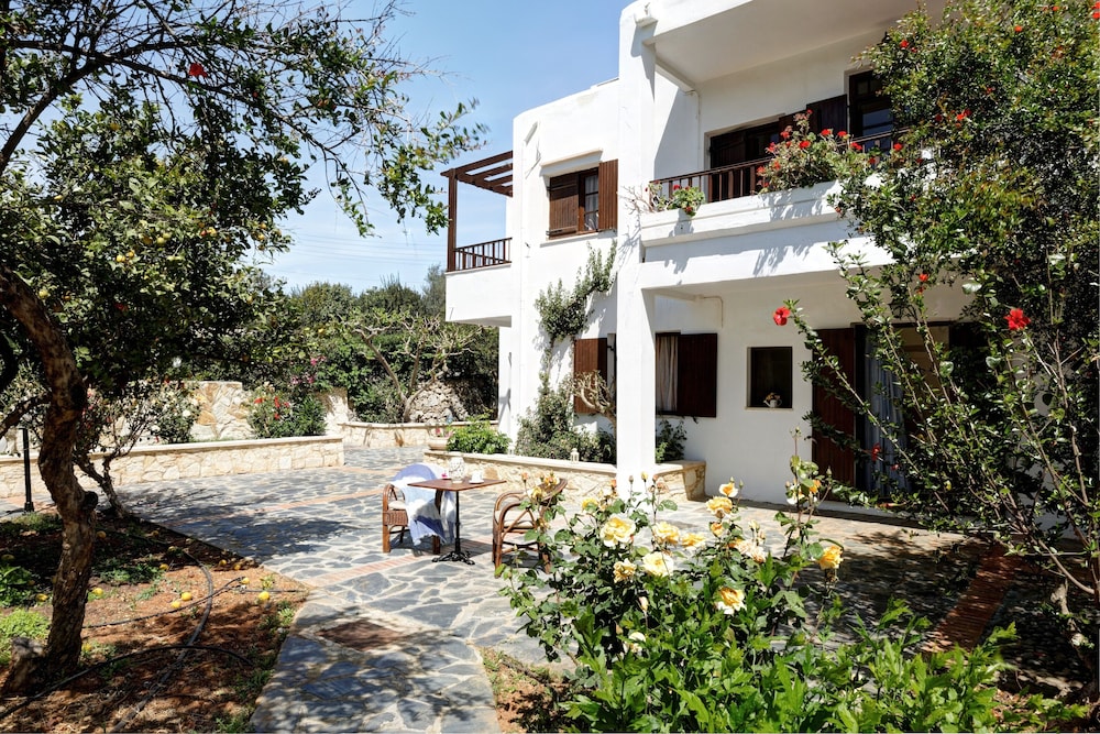 Alianthos Suites 41/50