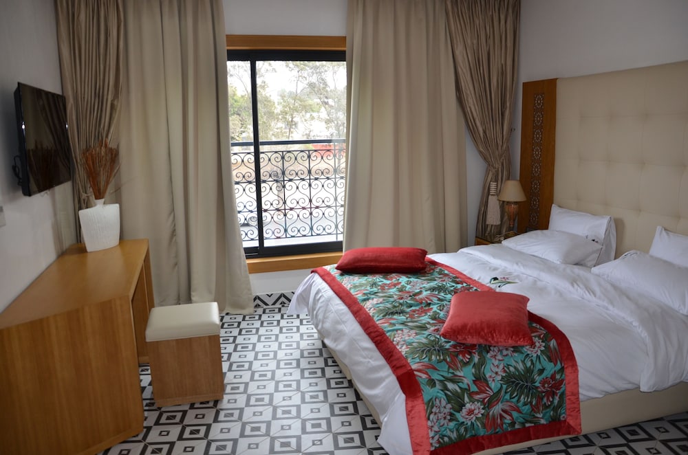 Villa Aralia 24/60