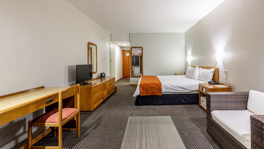 Harrismith Inn 12/50