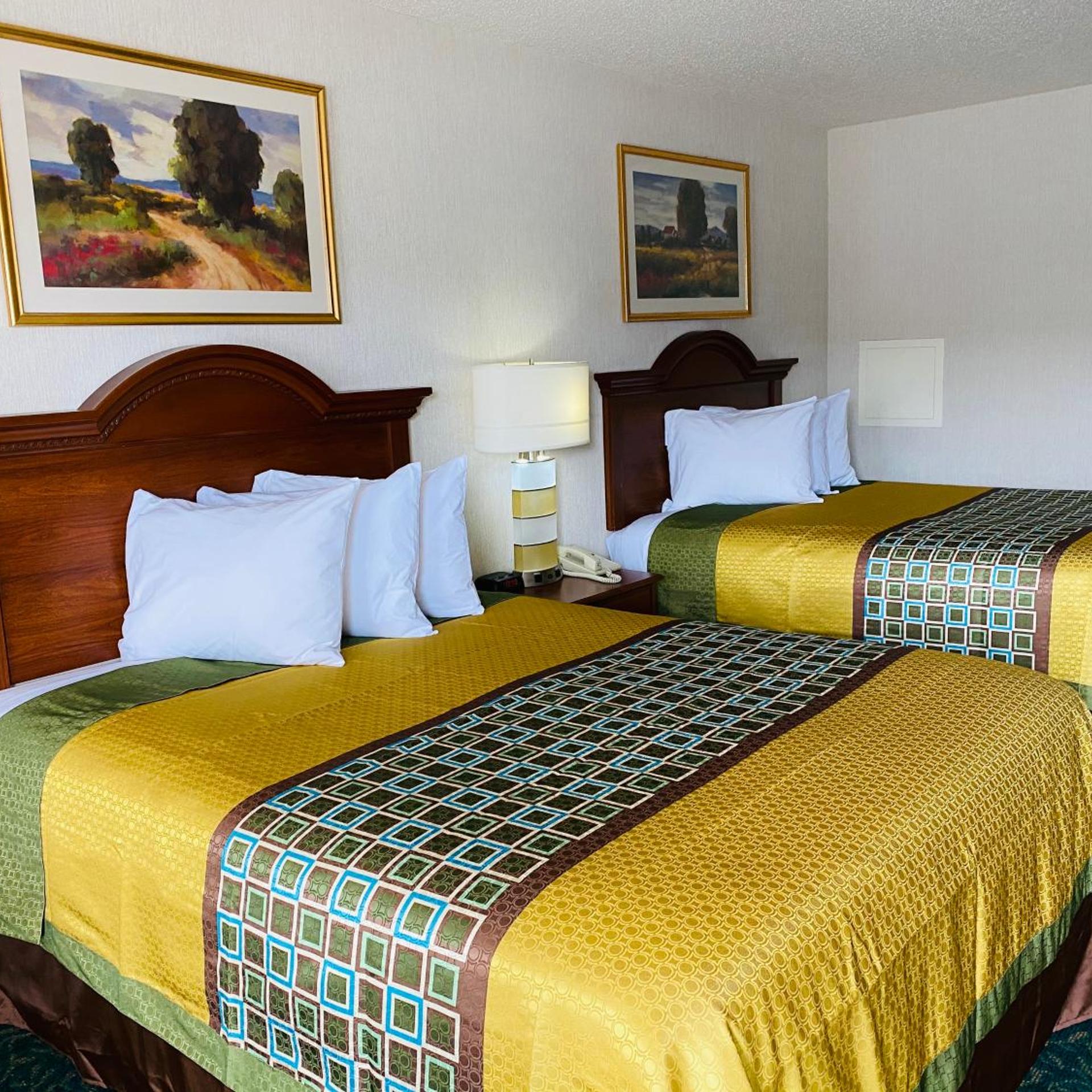 Harrisonville Inn & Suites 19/29