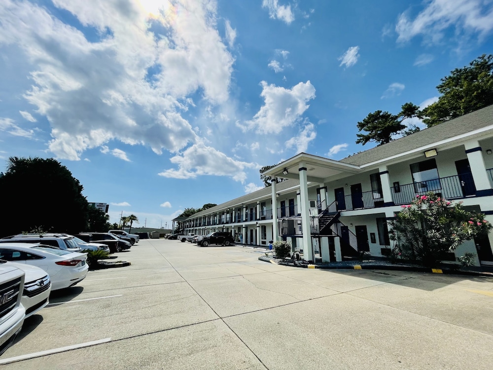 Best Western Magnolia 34/50