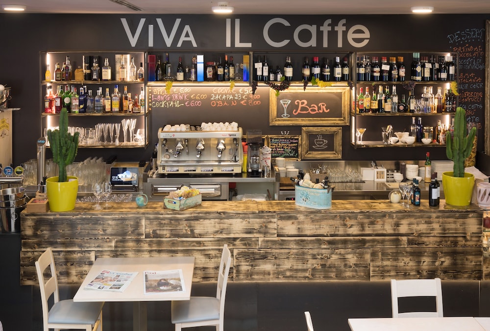 HOTEL DA VINCI 24/32