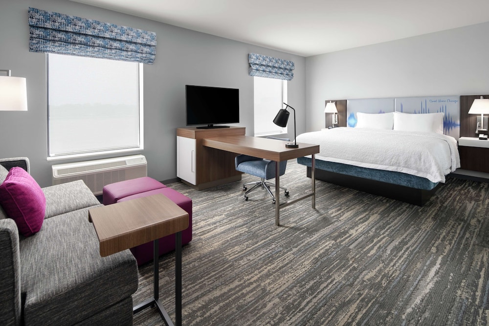 Studio, Suite, King Bed, Sofa