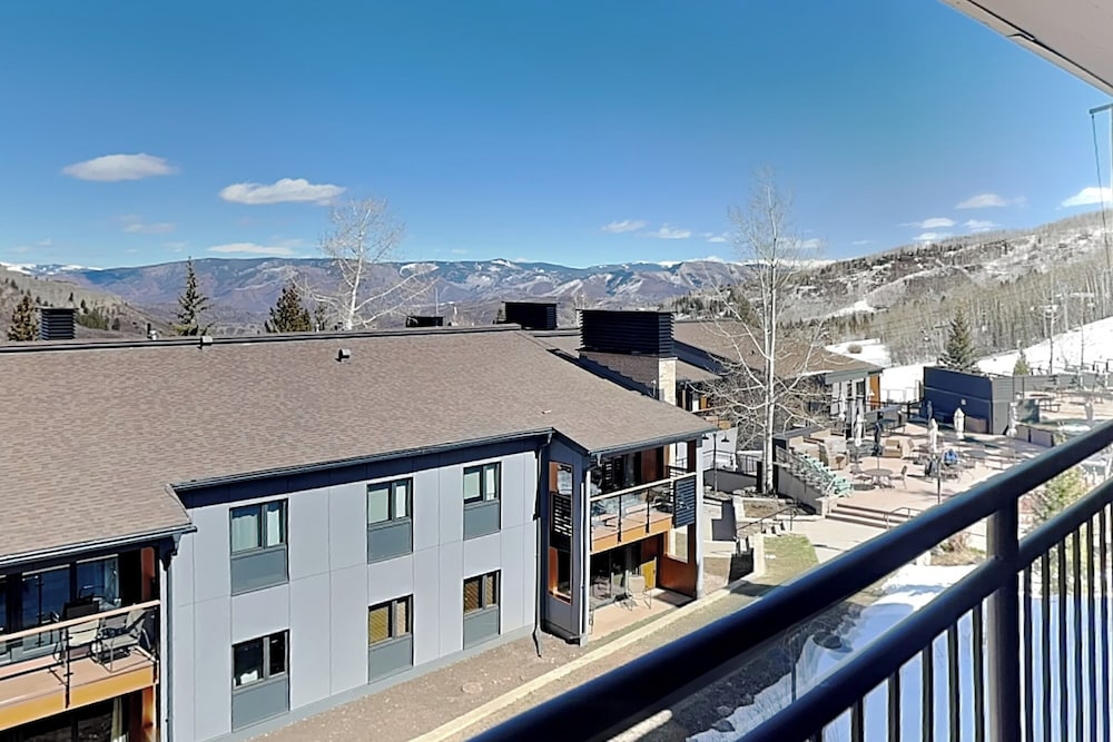 Timberline Condominiums 4/81