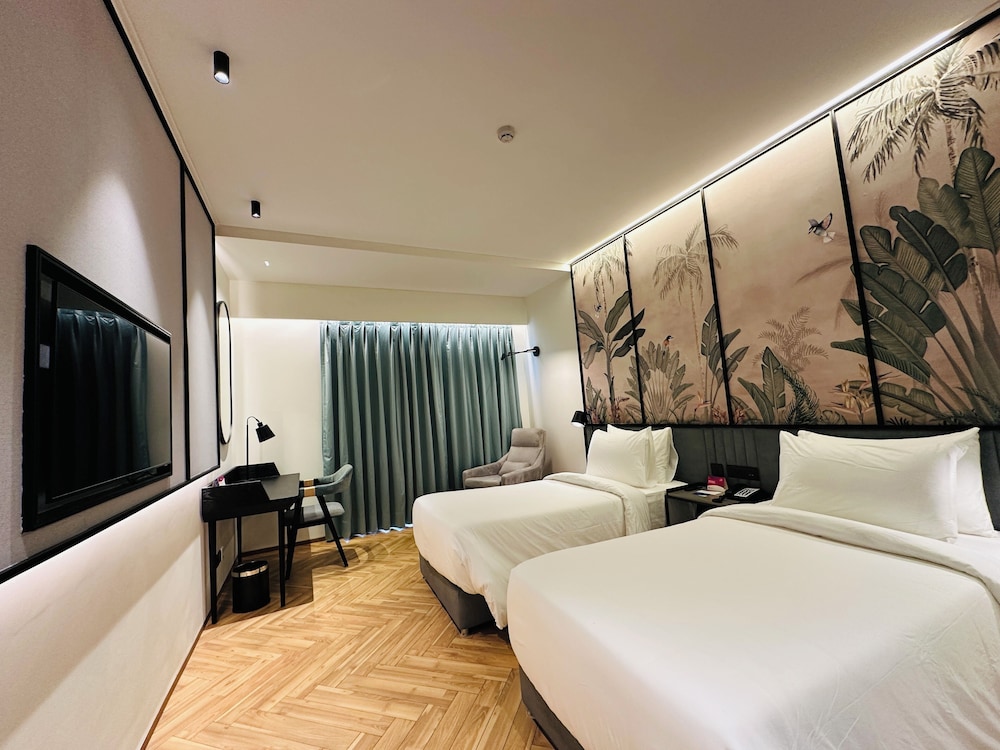 Ramada Encore by Wyndham Ambala GT Road 18/63