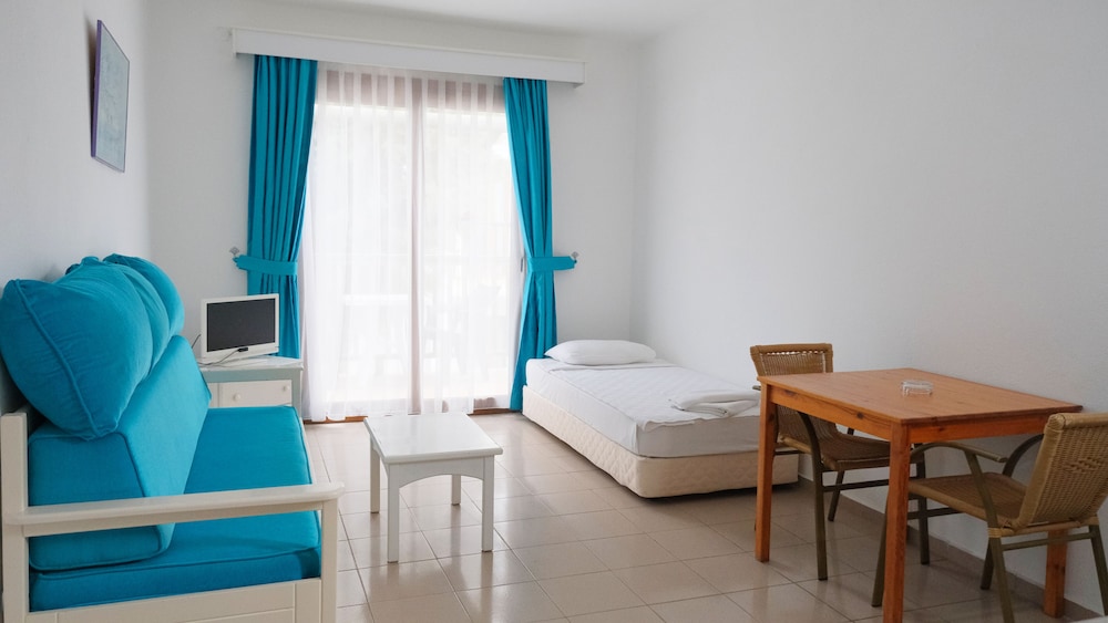 Gumbet Cove Hotel 15/50