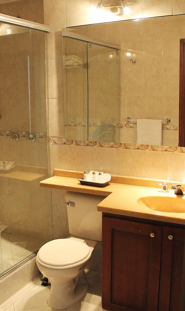 HOTEL SALITRE REAL(FORMERLY SALITRE RUGAL) 31/32