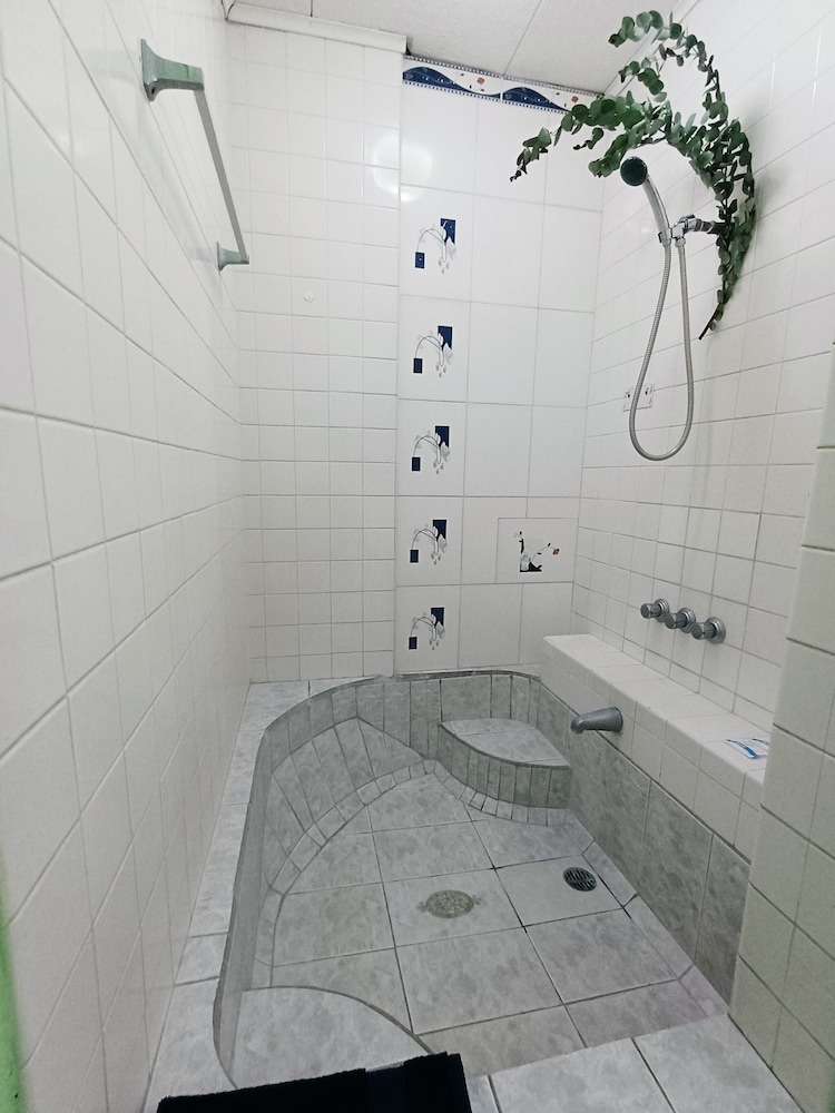 The Cariari Bed and Breakfast 27/50