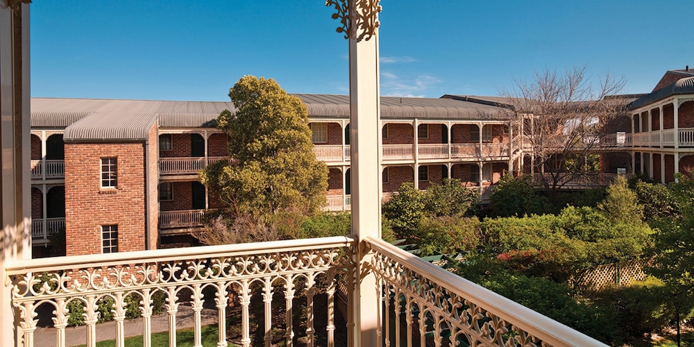 Adina Serviced Apartments Canberra Kingston 55/62