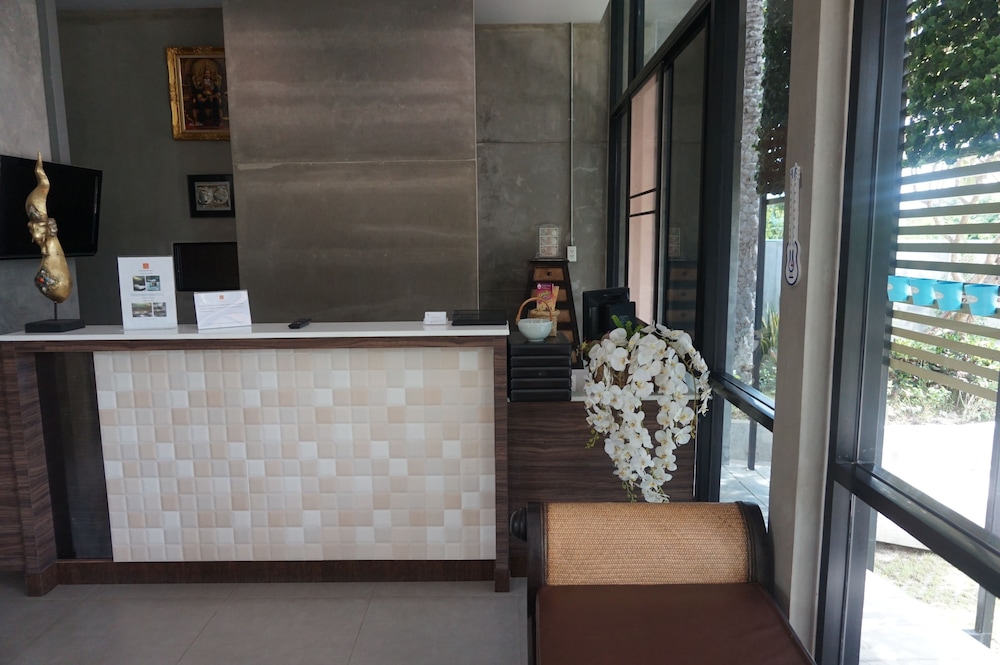 Mila Garden Hotel 7/34