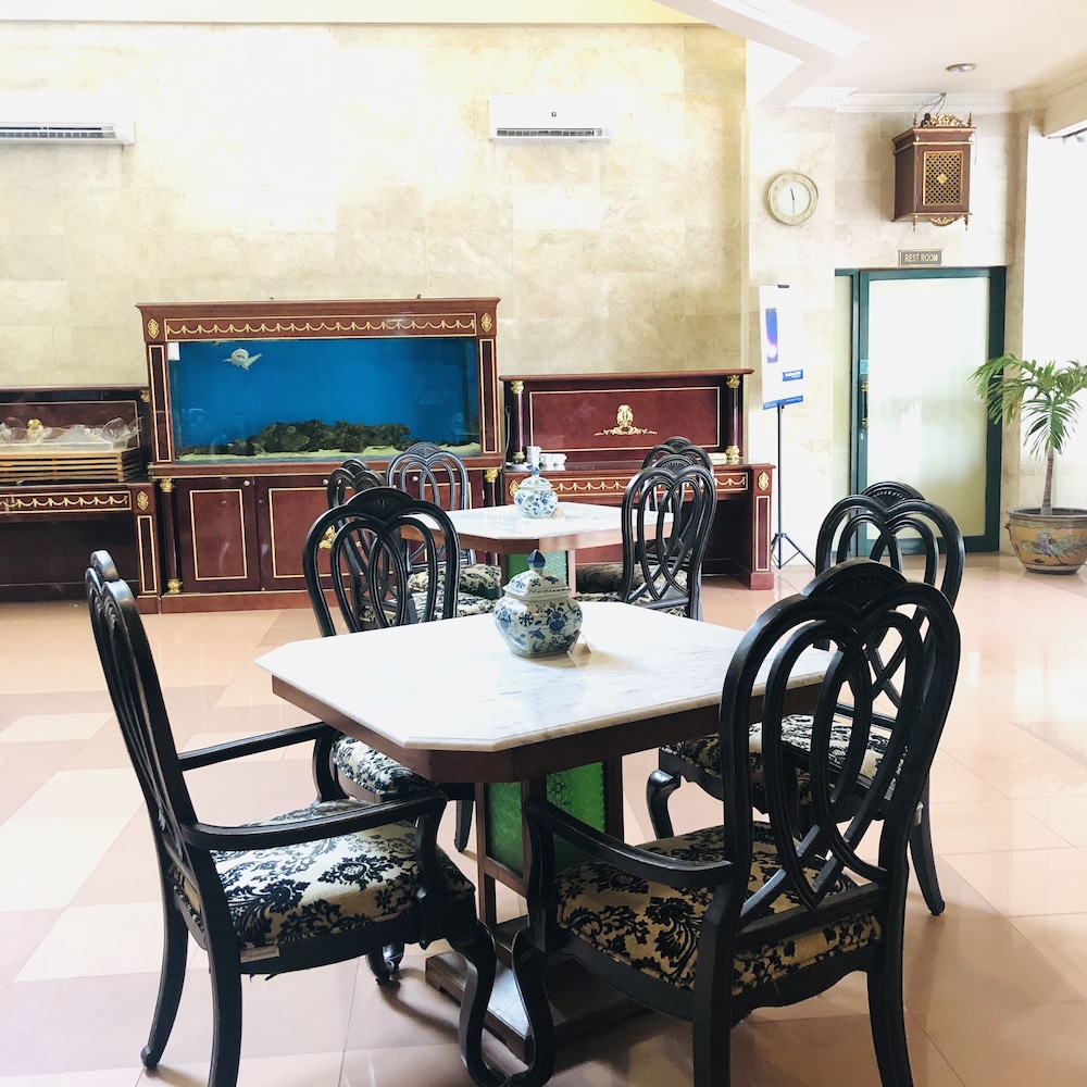 Hotel Indah Palace Solo 35/50