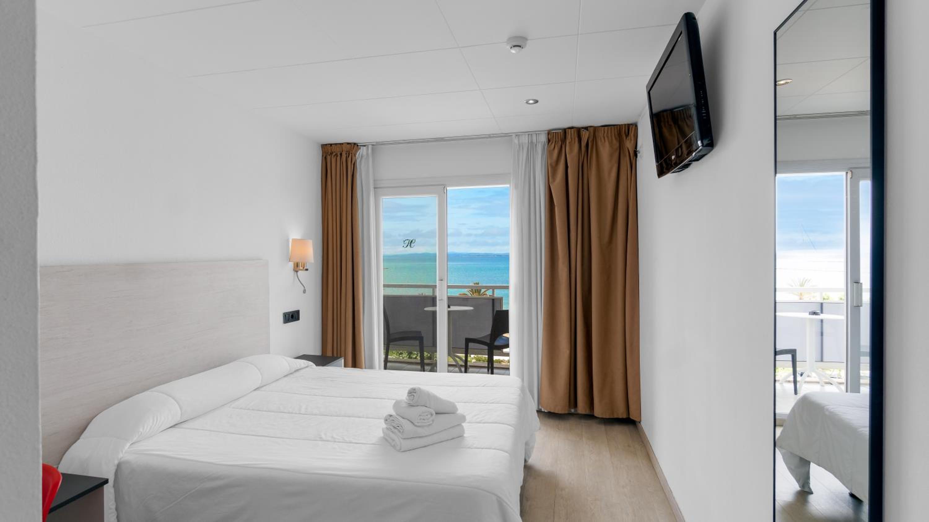 Hotel Vela 6/54