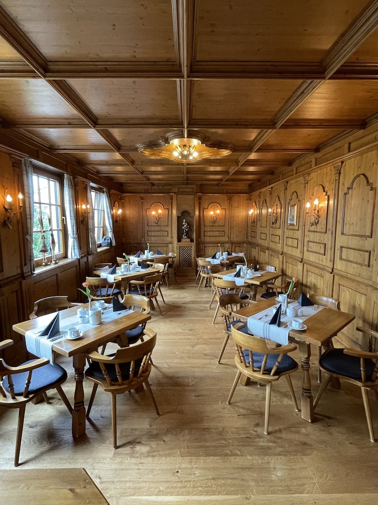 HOTEL WÜRTTEMBERGER HOF 31/44