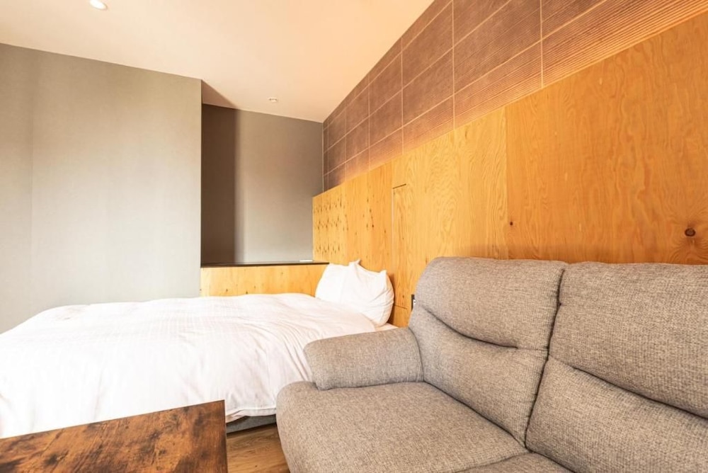 ArC LIFESTYLE SPACE & HOTEL 18/44