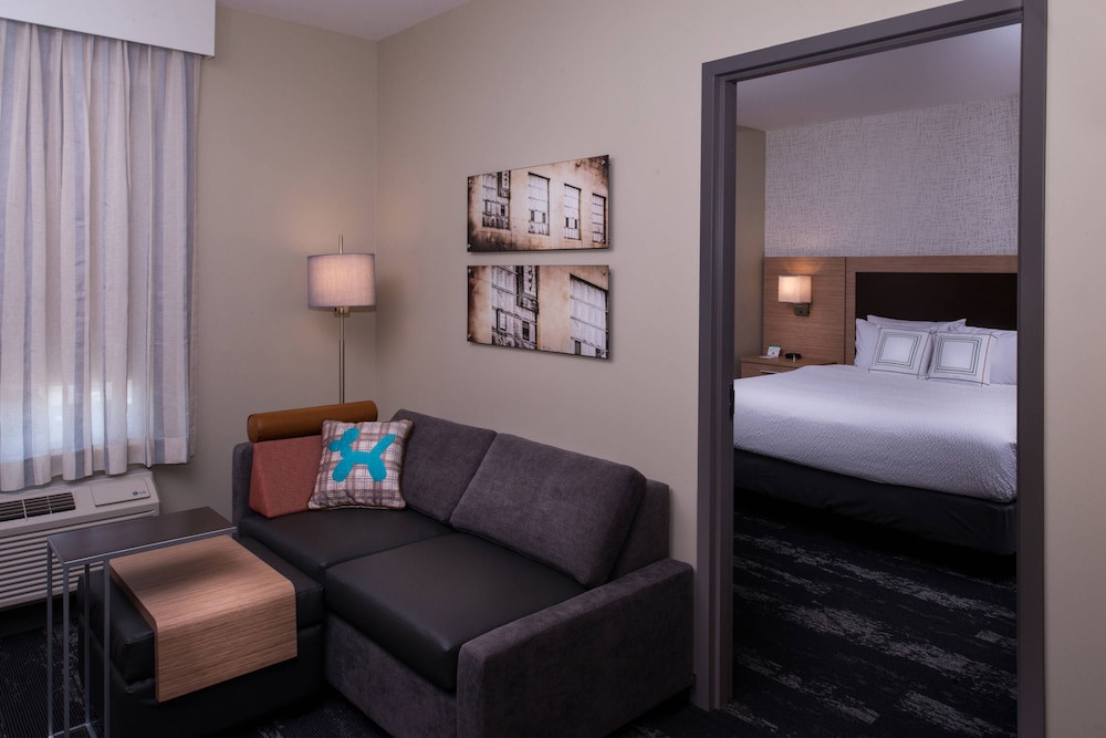Towneplace Suites Saskatoon 8/30