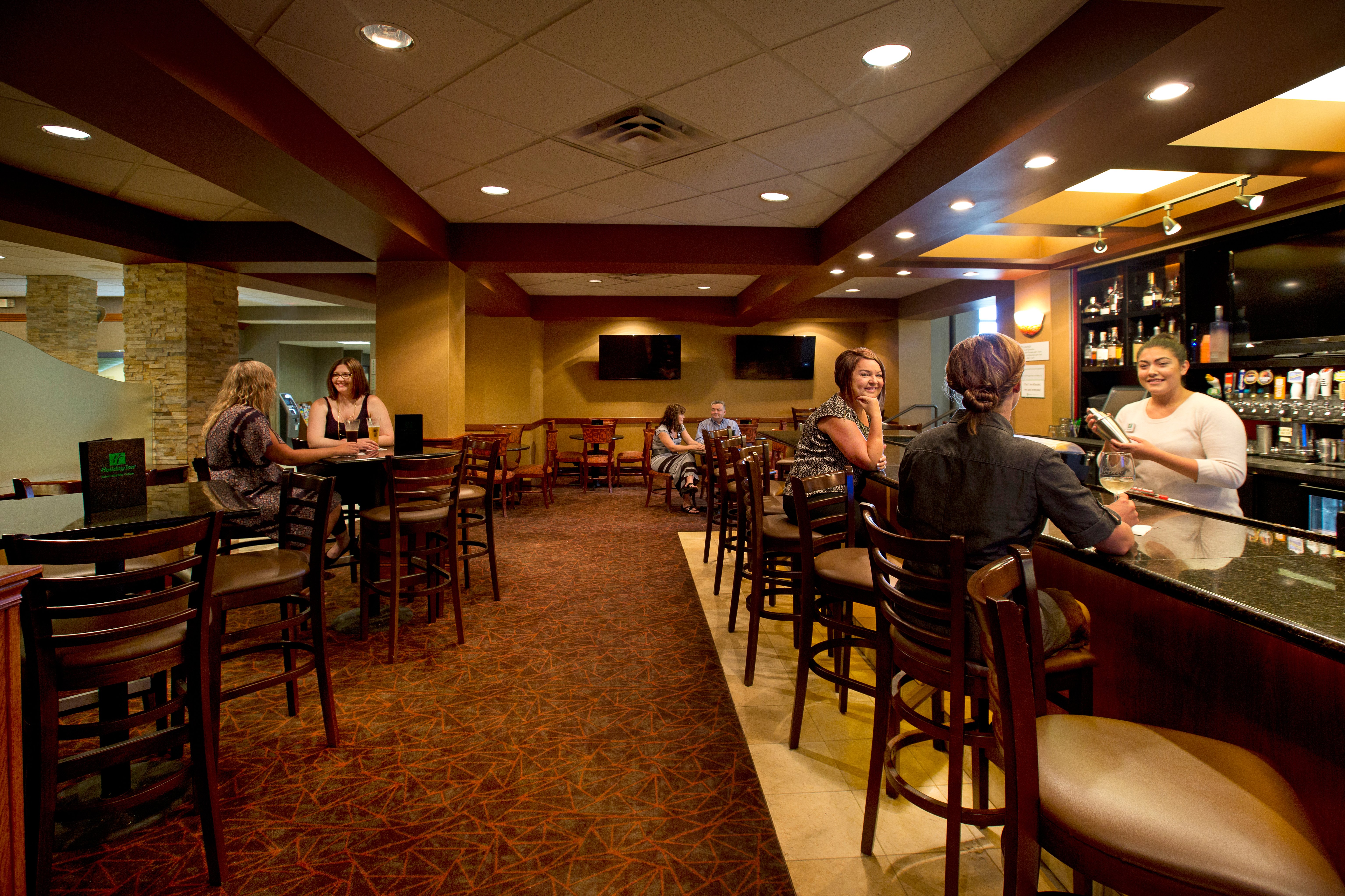 Holiday Inn Sioux Falls-City Centre, an IHG Hotel 16/38