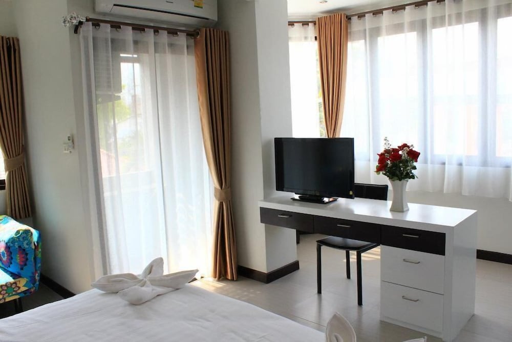 Huay Kaew Palace 2 13/64